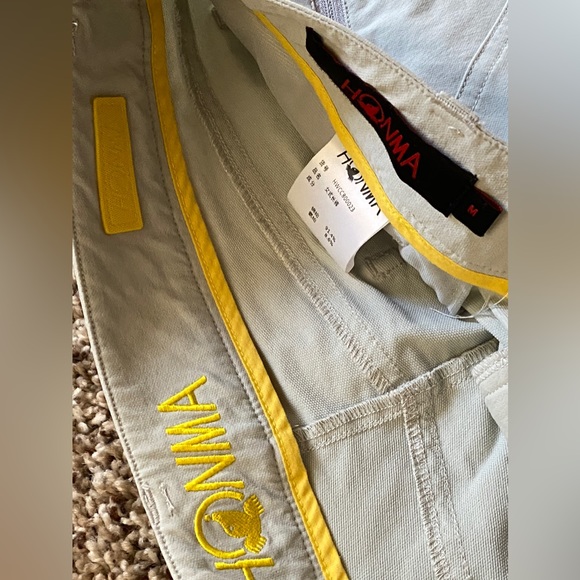 HONMA golf Pants in light grey and yellow. Super Lightweight. Women's M. skinny. - Picture 7 of 10